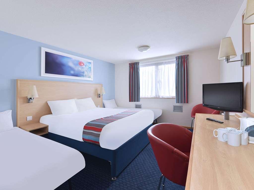 Travelodge Tamworth M42 Номер фото